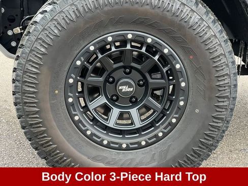 Used 2023 Jeep Gladiator Mojave w/ LED Lighting Group image 10