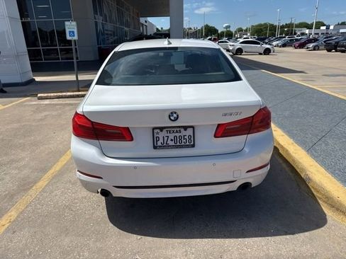 Used 2020 BMW 530i w/ Premium Package RWD image 7
