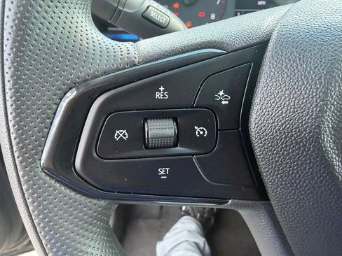 Used 2026 Chevrolet Trax LS FWD image 11