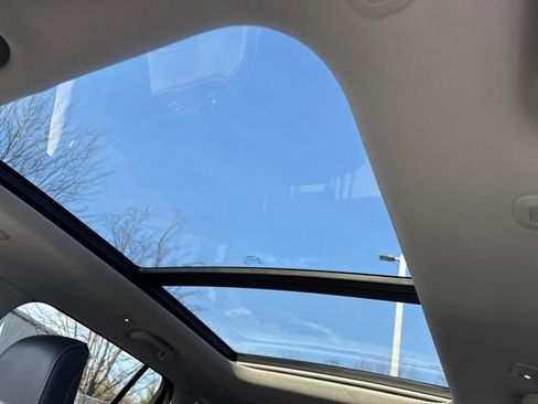 Certified 2022 Jeep Grand Cherokee Limited image 5