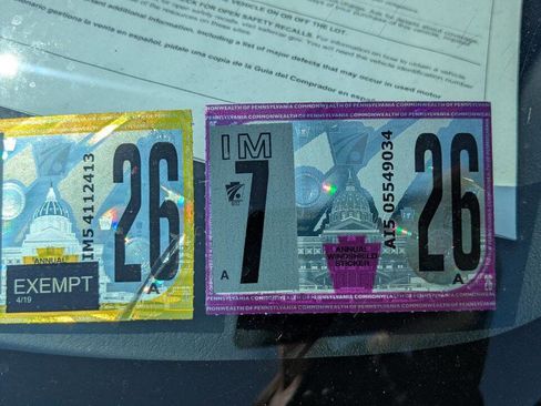 Used 2001 Chevrolet Corvette Coupe w/ Preferred Equipment Group1 image 31