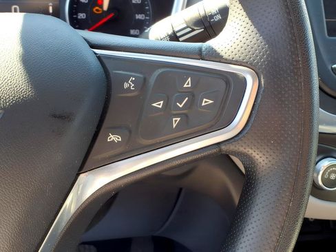 Used 2022 Chevrolet Equinox LT FWD image 22
