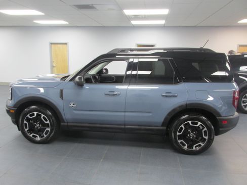 Used 2024 Ford Bronco Sport Outer Banks AWD/4WD image 8