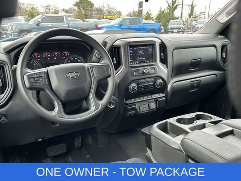 Used 2024 Chevrolet Silverado 1500 Custom Trail Boss image 2