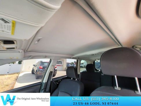 Used 2015 Subaru Forester 2.5i Premium w/ All-Weather Package AWD/4WD image 12