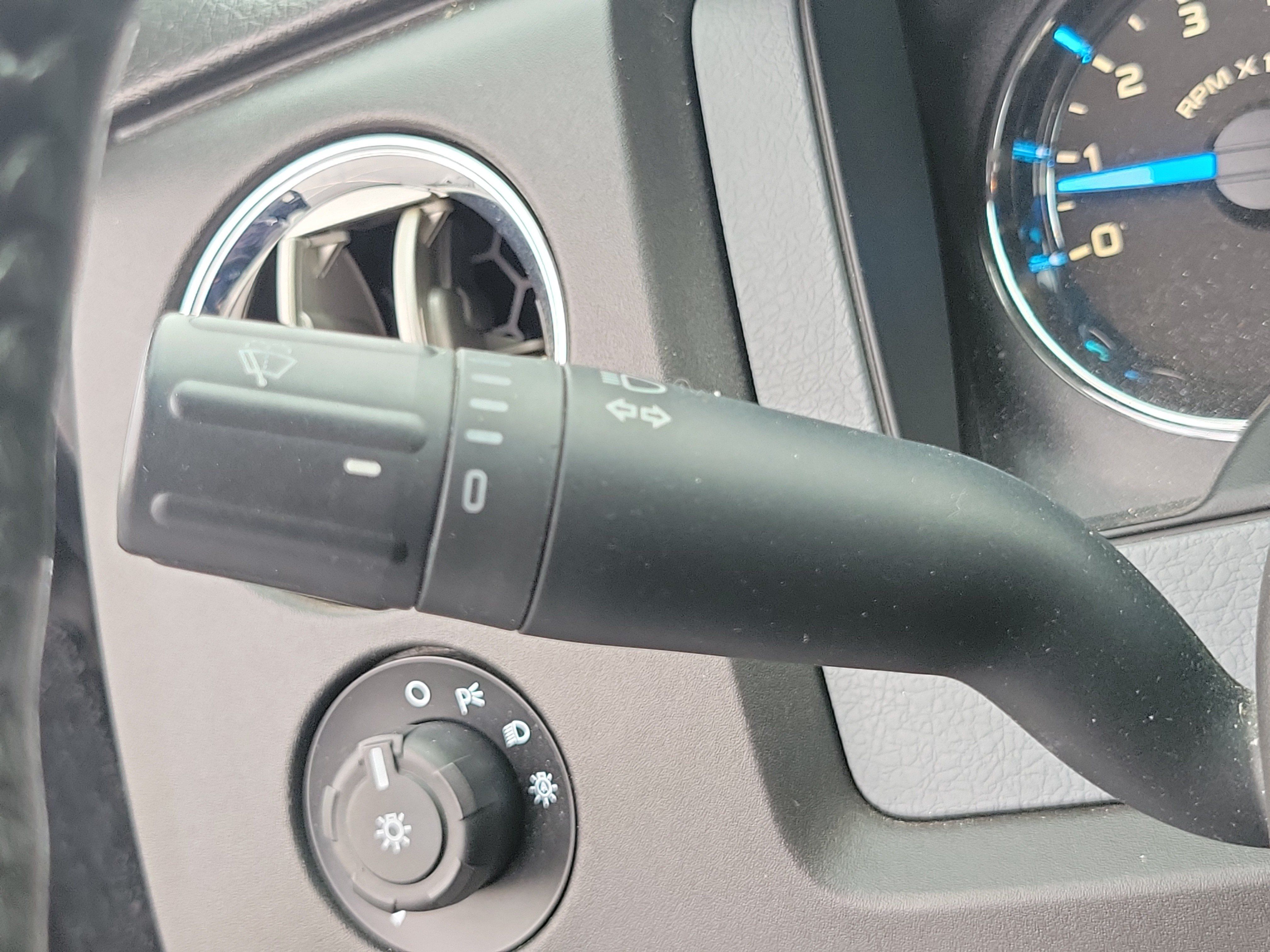 Used 2014 Ford F150 XLT w/ Equipment Group 302A Luxury AWD/4WD image 19