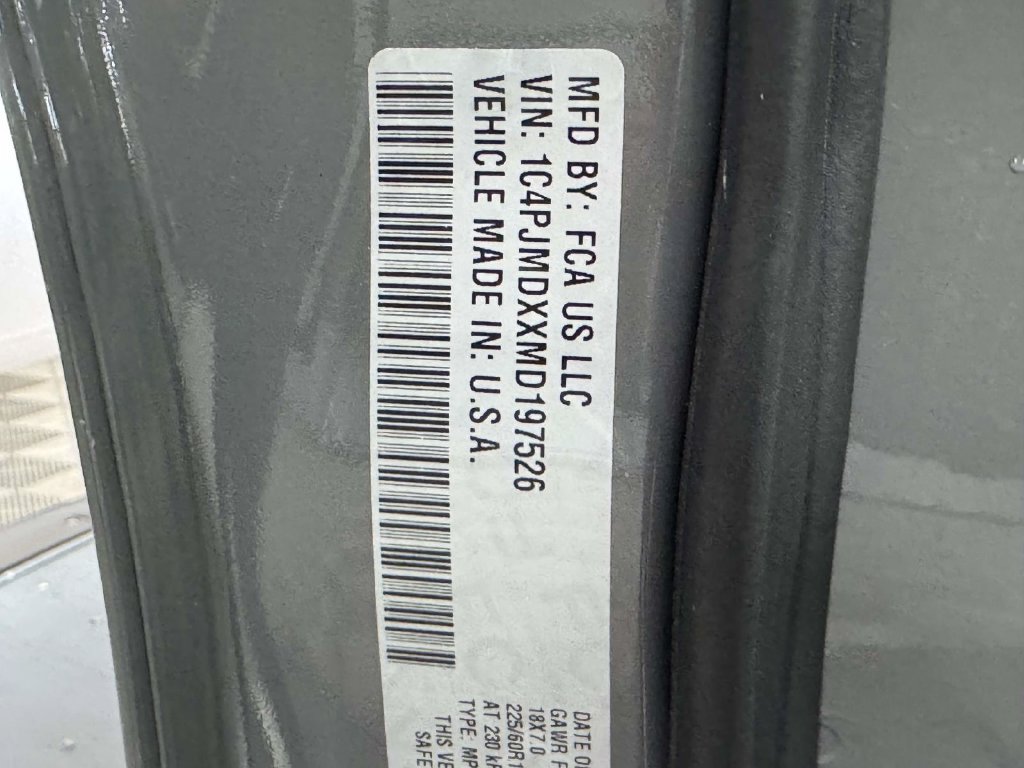 Used 2021 Jeep Cherokee Limited w/ Elite Package AWD/4WD image 33