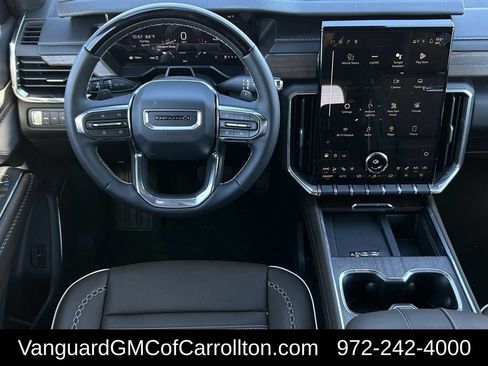 New 2026 GMC Acadia Denali Ultimate w/ LPO, Floor Liner Package AWD/4WD image 11
