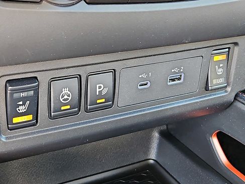 Used 2026 Nissan Frontier PRO-4X w/ Pro-4x Convenience Package AWD/4WD image 24