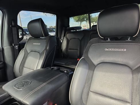 Used 2022 RAM 1500 Laramie AWD/4WD image 21