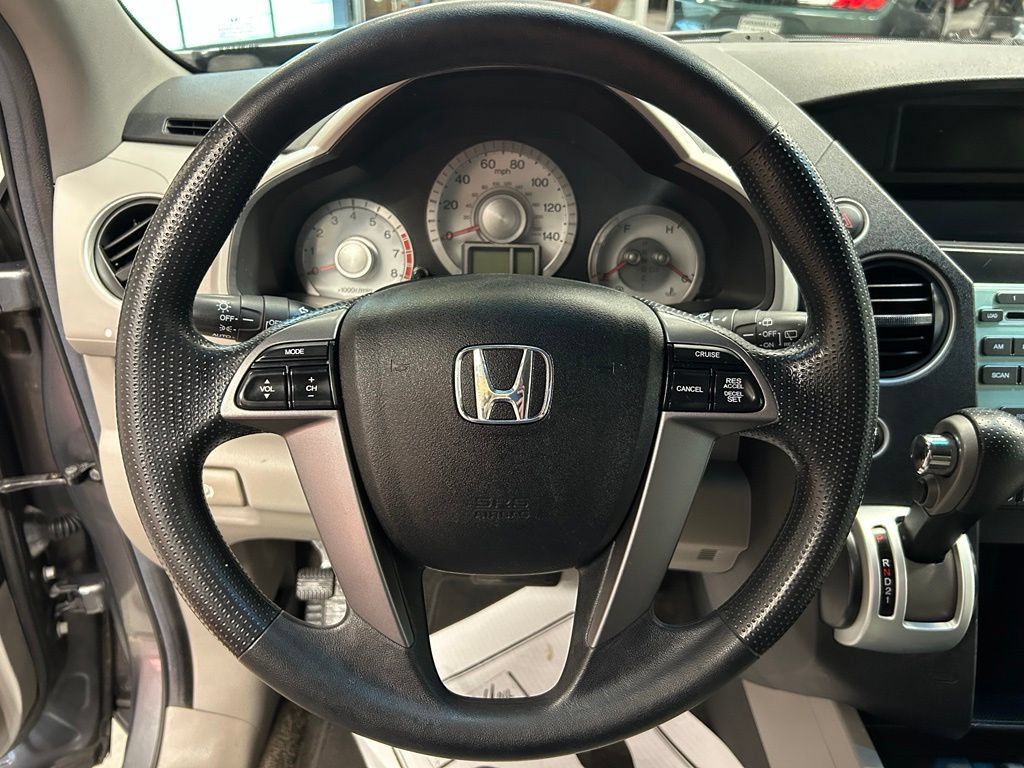 Used 2011 Honda Pilot EX image 11