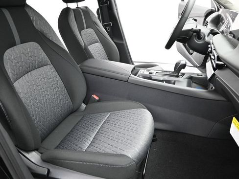 New 2027 Nissan Sentra SV w/ SV Convenience Package FWD image 7