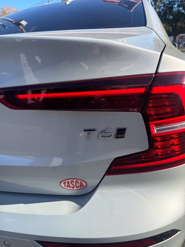 Used 2019 Volvo S60 T6 Momentum w/ Premium Package AWD/4WD image 15