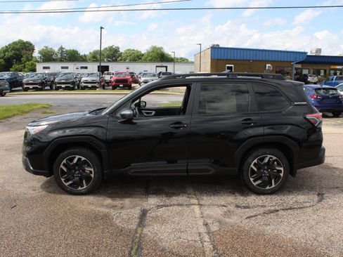 New 2026 Subaru Forester Limited AWD/4WD image 5