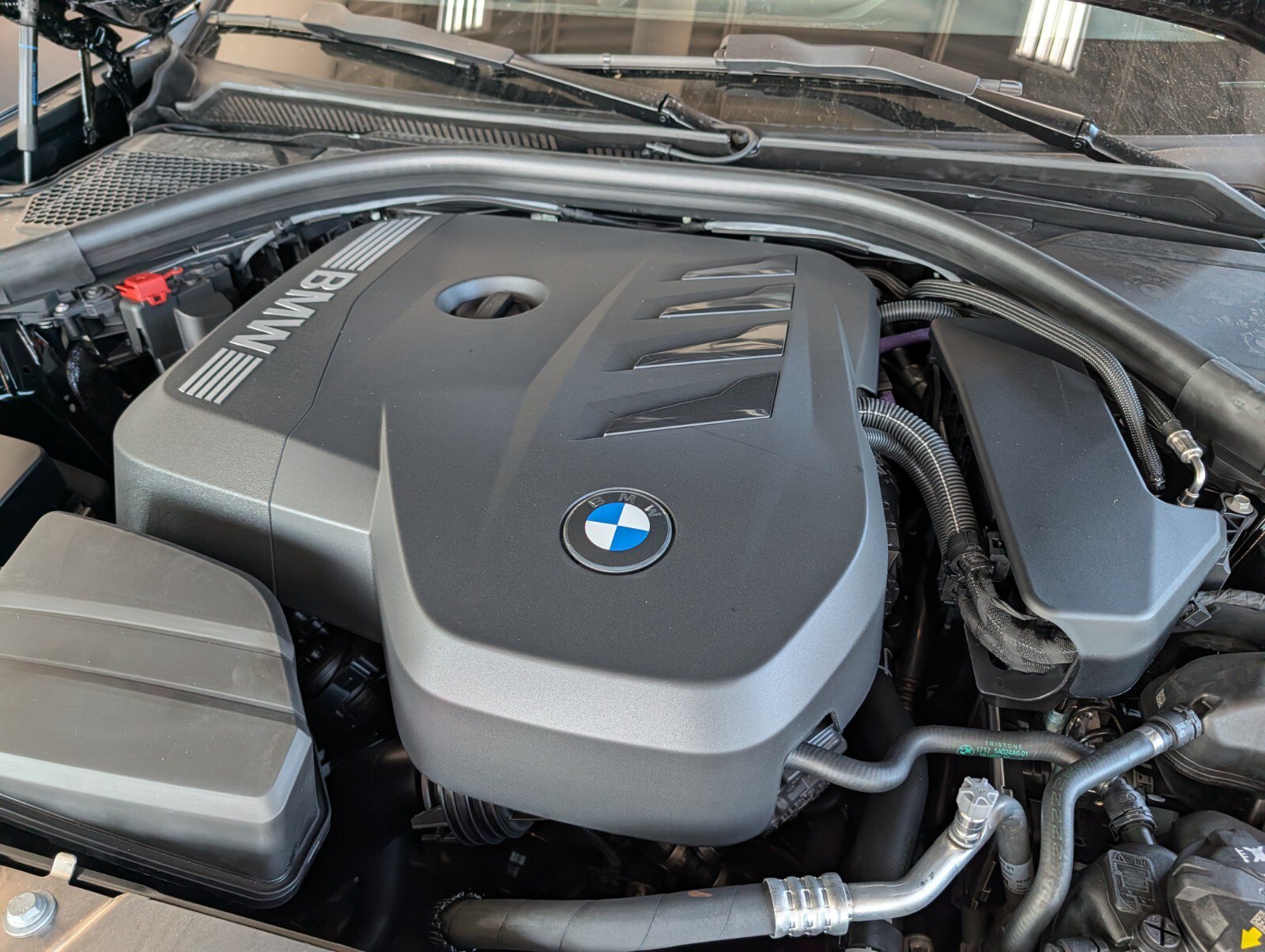 New 2026 BMW 330i xDrive Sedan w/ Convenience Package AWD/4WD image 25