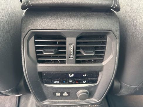 Used 2020 BMW 330i xDrive Sedan w/ Convenience Package image 29