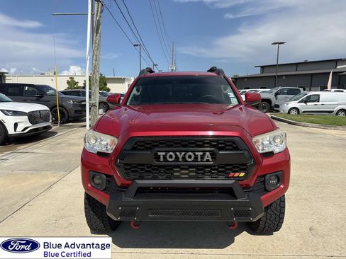 Used 2019 Toyota Tacoma SR w/ SR Convenience Package RWD image 4