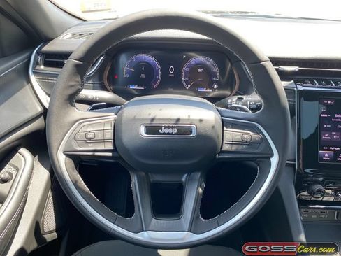 New 2026 Jeep Grand Cherokee L 4WD image 18