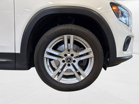 Used 2020 Mercedes-Benz GLB 250 4MATIC image 52