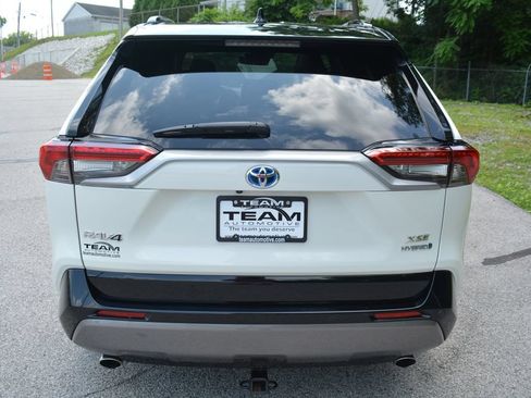 Used 2021 Toyota RAV4 XSE AWD/4WD image 6