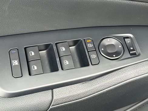 New 2026 Kia Sportage X-Line AWD/4WD image 13