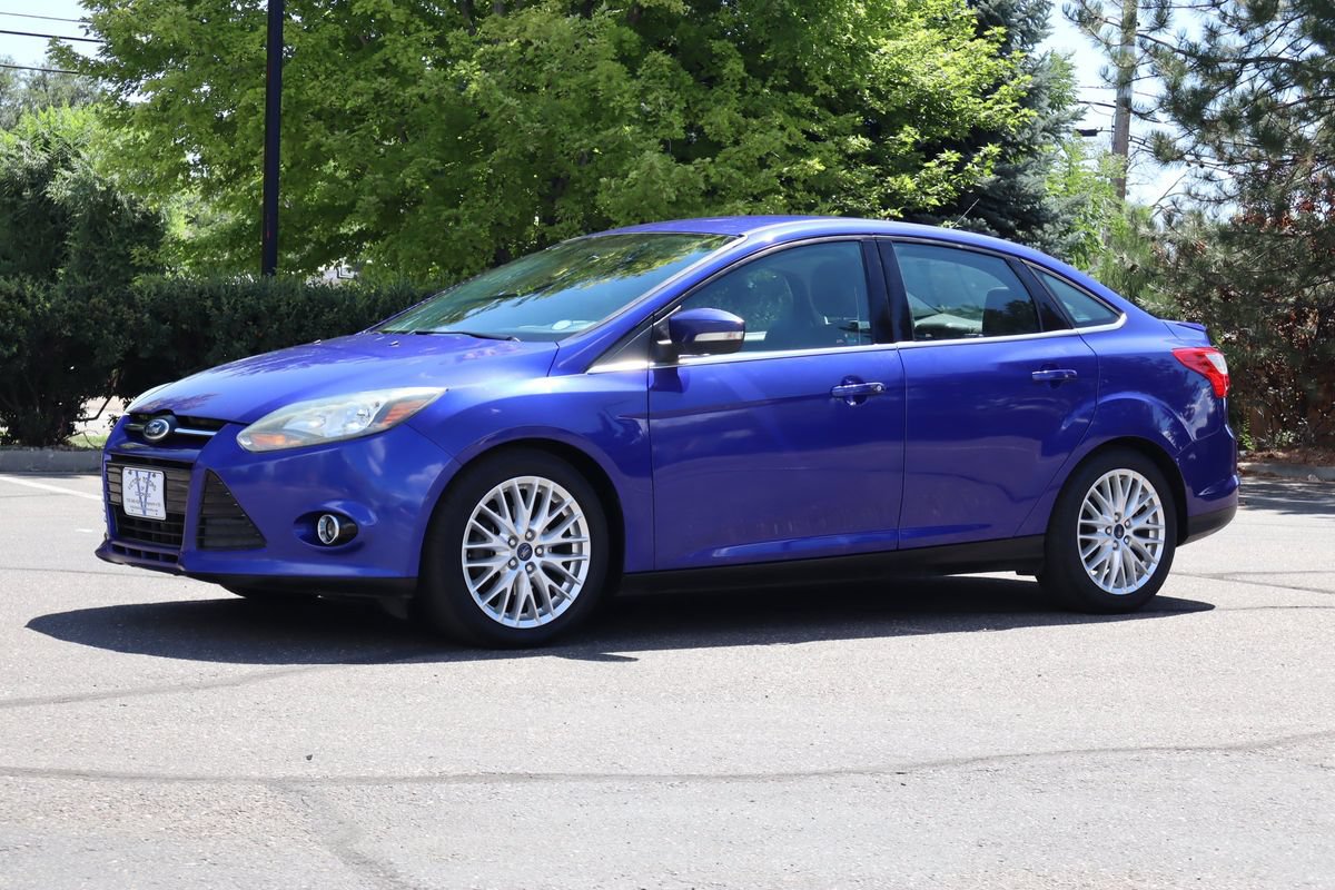 Used 2014 Ford Focus Titanium FWD image 11