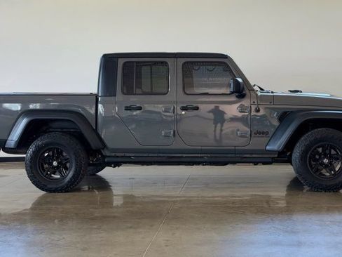 Used 2020 Jeep Gladiator Sport w/ Quick Order Package 24S AWD/4WD image 8