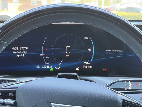 Used 2026 Cadillac Vistiq Luxury image 20