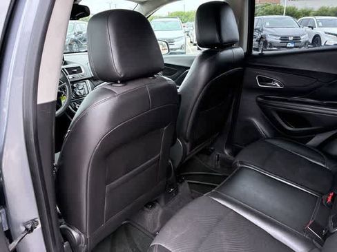 Used 2014 Buick Encore Convenience FWD image 19