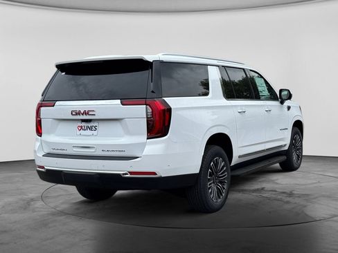 New 2026 GMC Yukon XL Elevation w/ Elevation Premium Package AWD/4WD image 8