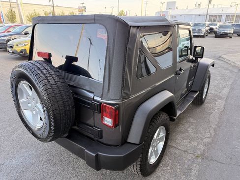 Used 2014 Jeep Wrangler Sport w/ Quick Order Package 24S AWD/4WD image 5