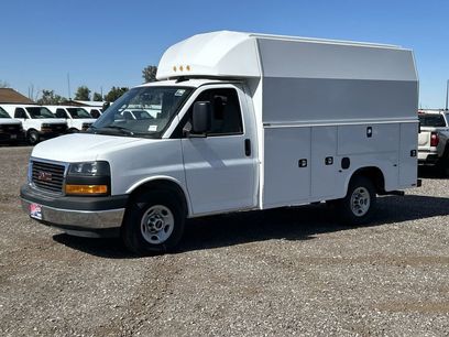 New 2025 GMC Savana 3500 w/ Power Convenience Package