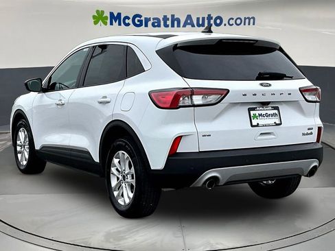 Used 2022 Ford Escape SE FWD image 4