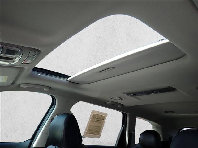 Used 2024 Kia Telluride S w/ S Sunroof Package FWD image 14