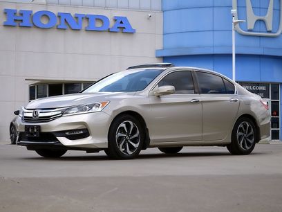 Used 2017 Honda Accord EX
