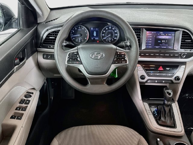 Used 2018 Hyundai Elantra SEL FWD image 14