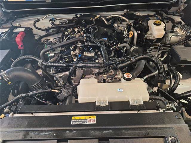Used 2024 Toyota Tacoma SR5 AWD/4WD image 21