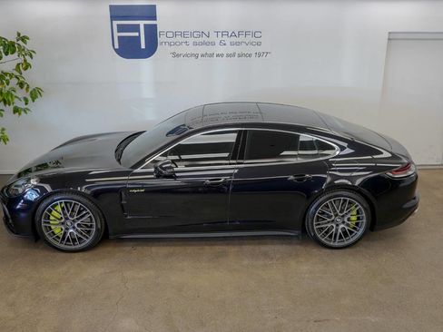 Used 2023 Porsche Panamera Turbo S image 24