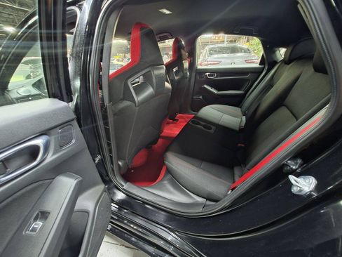 Used 2025 Honda Civic Type R image 21