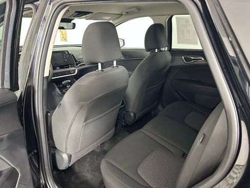 Used 2025 Kia Sportage LX image 14