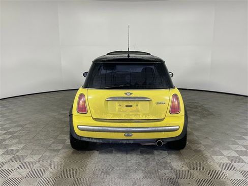 Used 2004 MINI Cooper Hardtop image 14