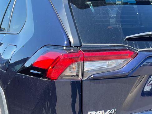 Used 2024 Toyota RAV4 XLE image 20