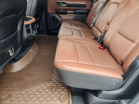 Used 2021 RAM 1500 Limited w/ Body Color Bumper Group image 30