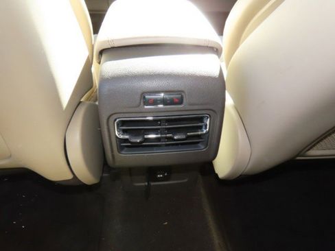 Used 2021 Lincoln Corsair FWD w/ Equipment Group 101A image 22