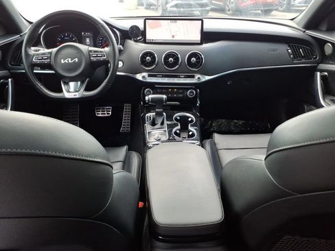 Used 2022 Kia Stinger GT-Line w/ Sun & Sound Package RWD image 13