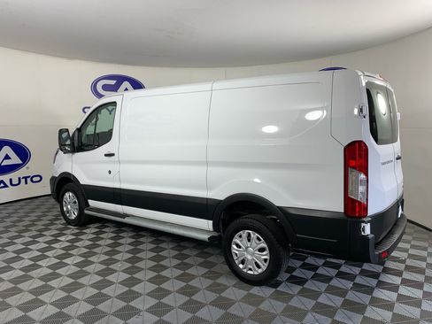 Used 2025 Ford Transit 250 Low Roof w/ Exterior Upgrade Package RWD image 5