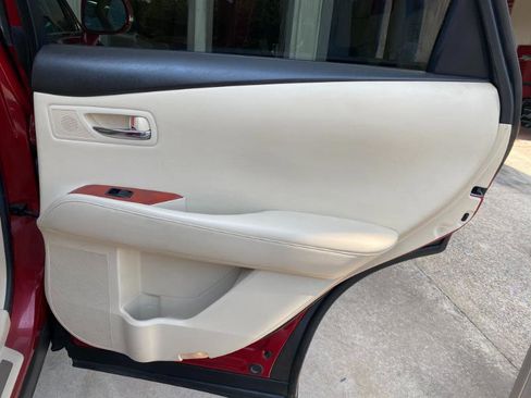 Used 2010 Lexus RX 450h AWD image 17