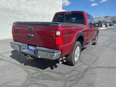 Used 2015 Ford F250 Lariat w/ Chrome Package image 3