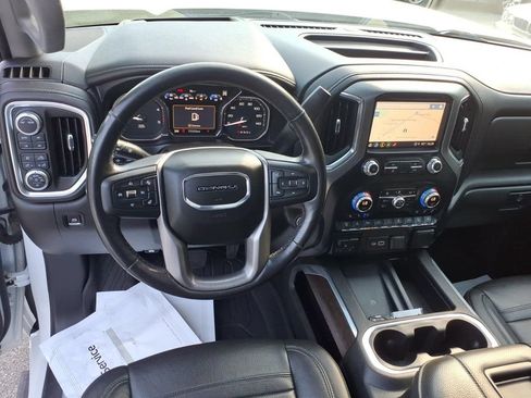 Used 2021 GMC Sierra 3500 Denali w/ Denali Ultimate Package AWD/4WD image 16