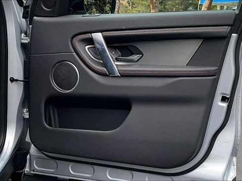 Used 2023 Land Rover Discovery Sport S R-Dynamic image 32